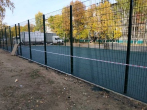 Забор на спортивную площадку 40 метров фото в Богородске