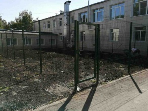 3D заборы для школы 15 метров фото в Богородске