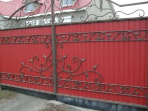 Кованые заборы с профнастилом 150 метров фото в Богородске
