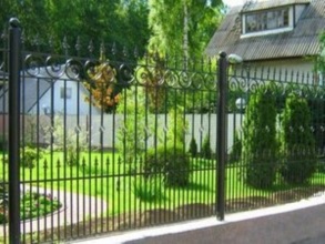 Кованые заборы на ленточном фундаменте 80 метров фото в Богородске